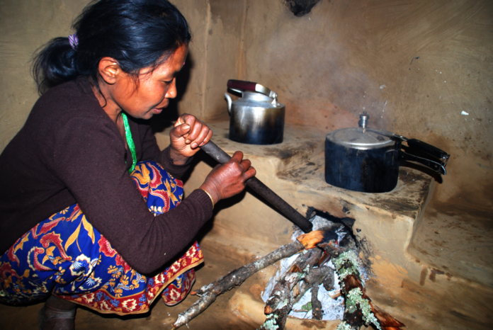nepal kvinde komfur 0170