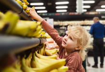 Salling og Rema 1000 sælger igen heftigt sprøjtede bananer