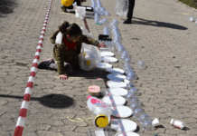 Børn i Randers samler plastik og laver nye designstole