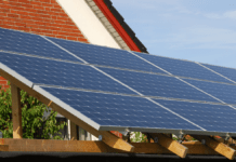 Regeringen vil firedoble produktionen af energi fra solceller og vindmøller