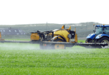 Landmanden bør informere naboerne, før han sprøjter